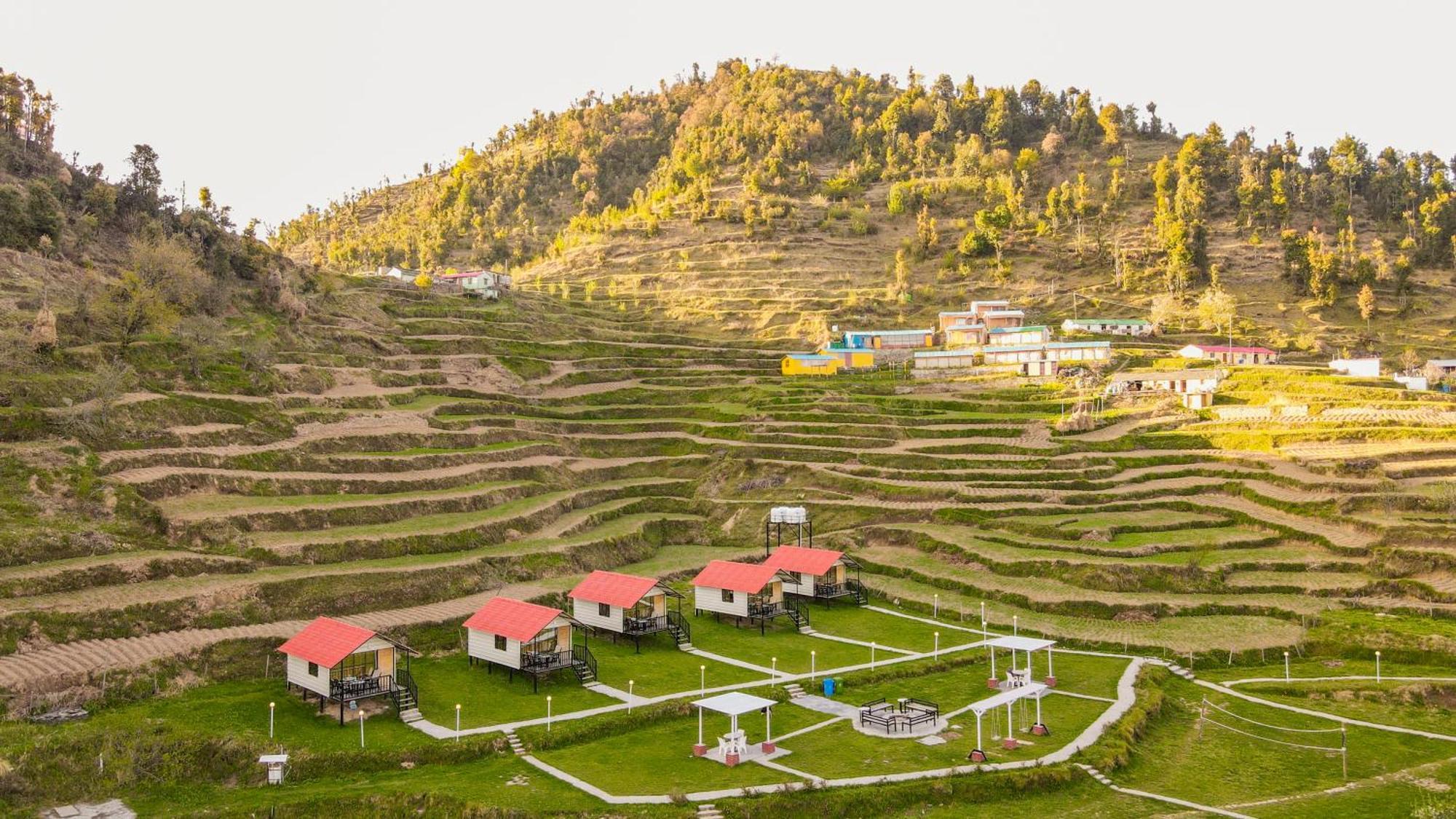 The Hillside Cottages Kanatal Luaran gambar