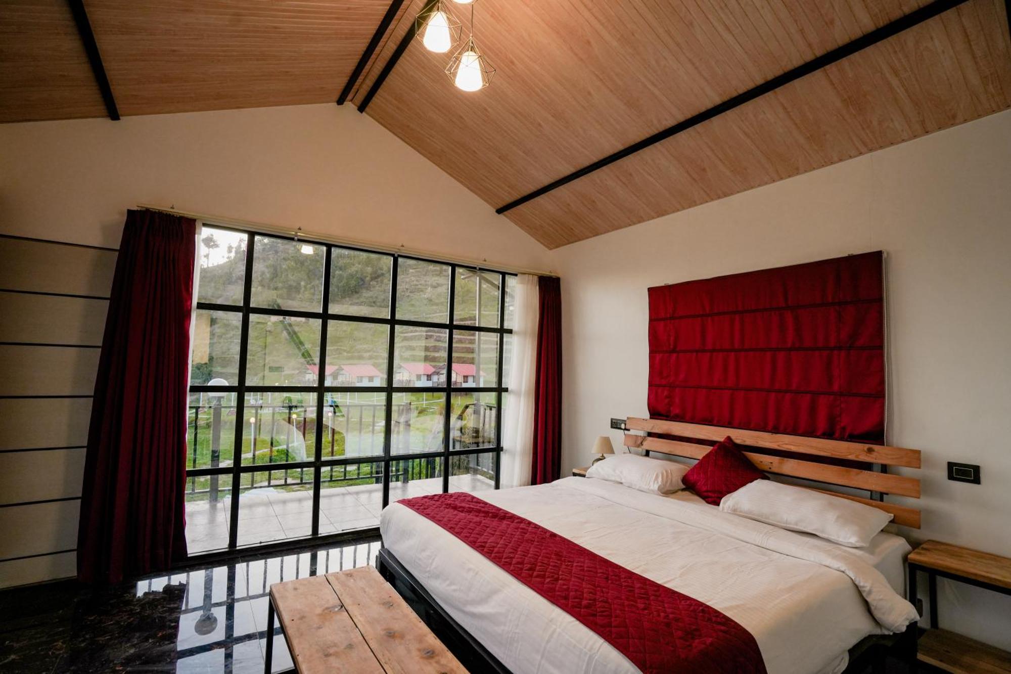 The Hillside Cottages Kanatal Luaran gambar