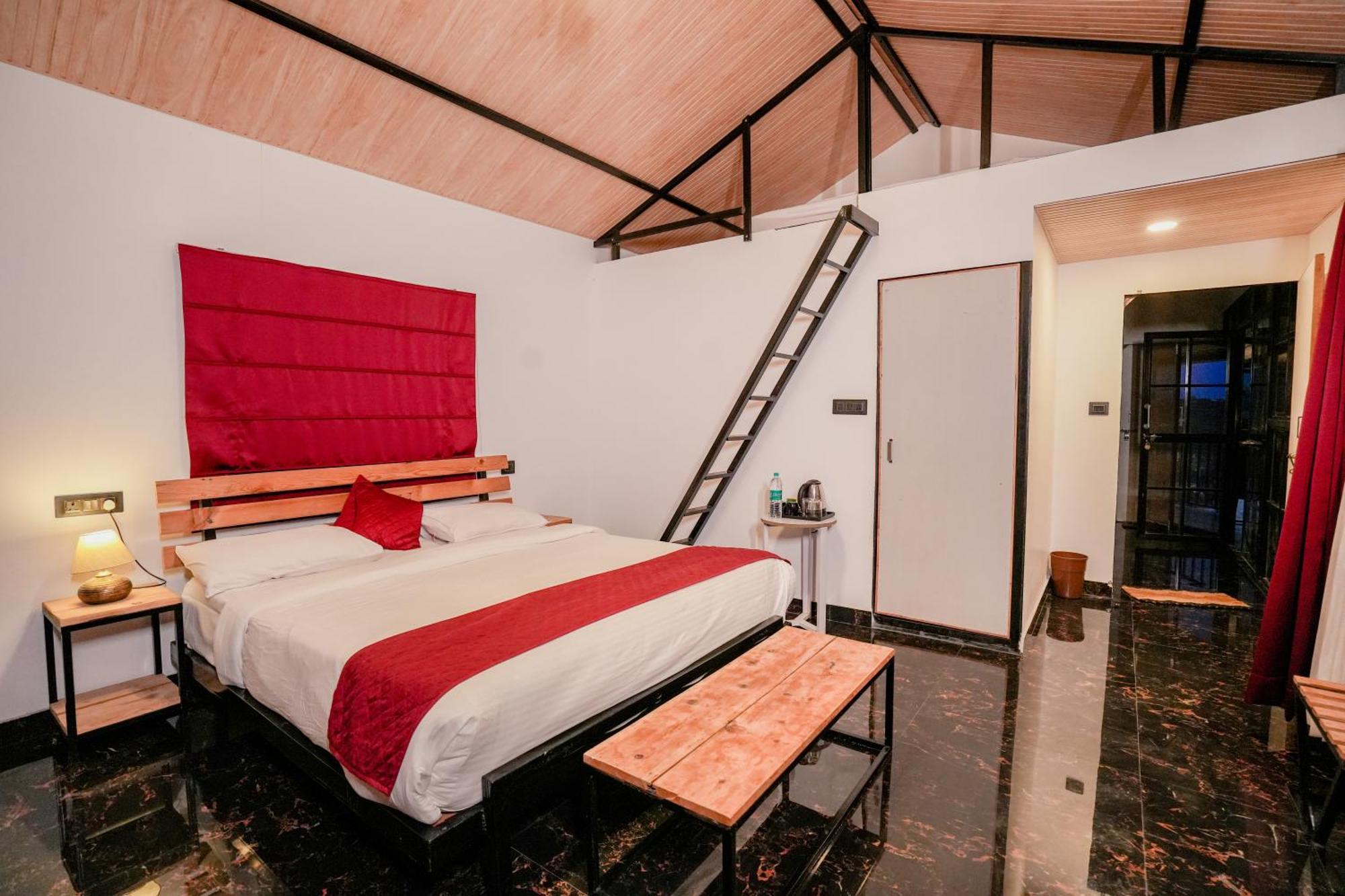 The Hillside Cottages Kanatal Luaran gambar