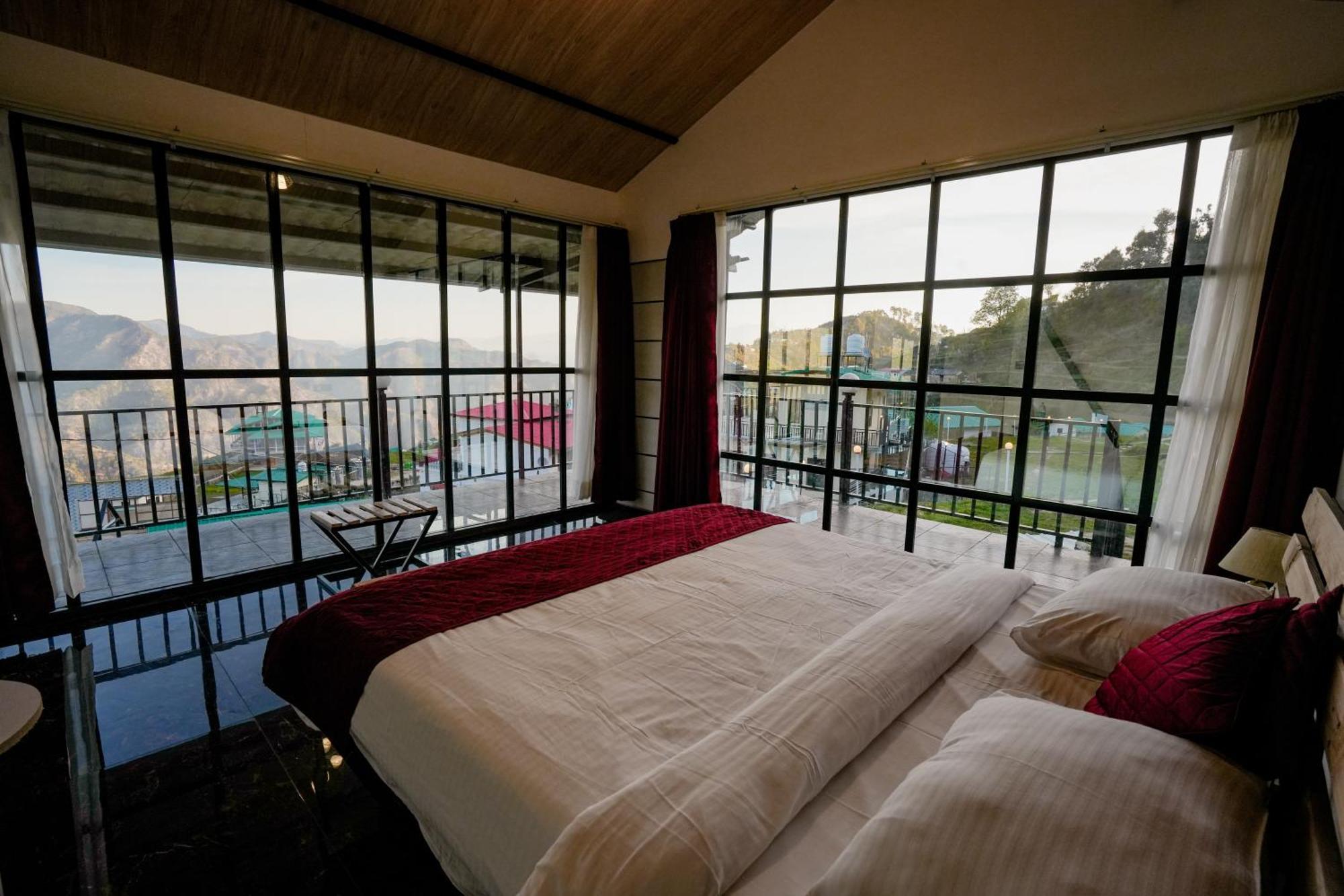 The Hillside Cottages Kanatal Luaran gambar