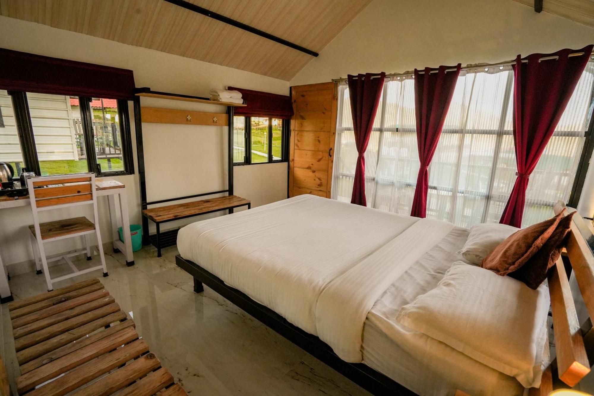 The Hillside Cottages Kanatal Luaran gambar